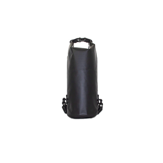 small dry back 5 litres a handy grab size with detachable straps and carabiner in black the view of the front