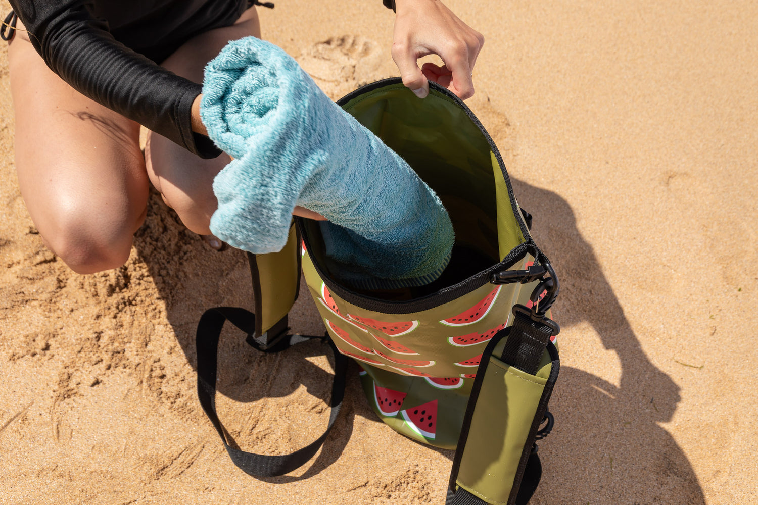 waterproof swimming bag 20 litres the ideal size for a swim trip 